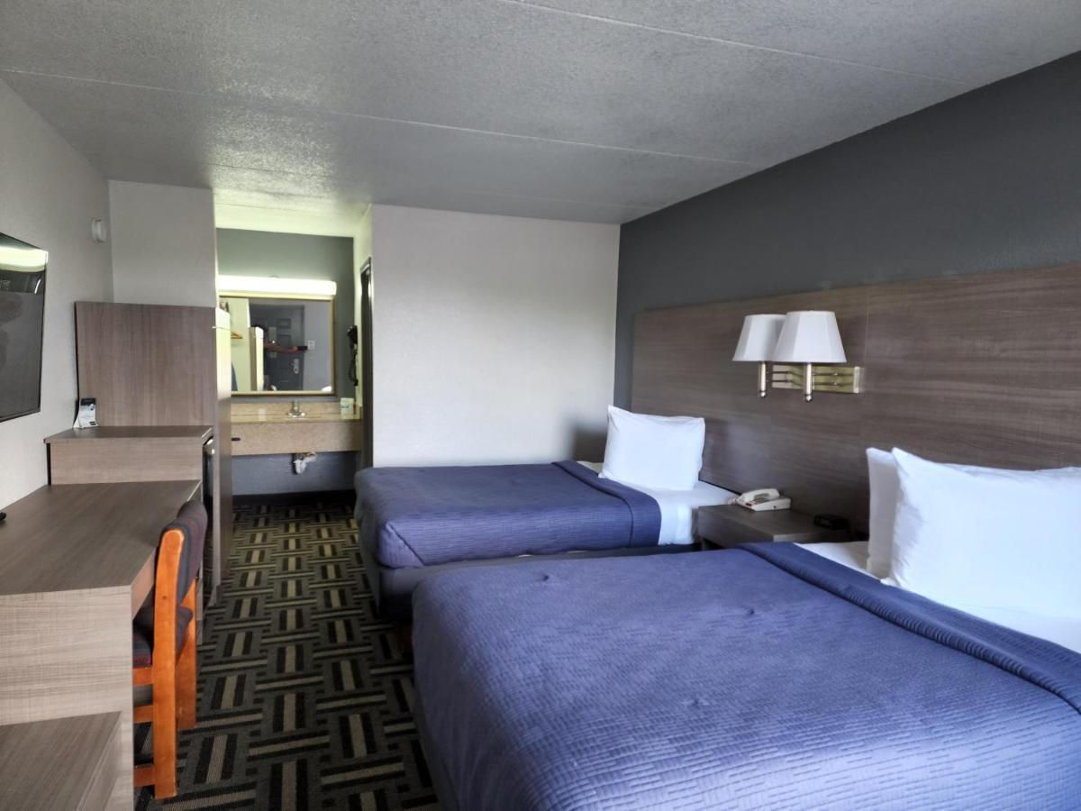 Drakes Creek Inn - Formerly The Relax Inn Hendersonville Ngoại thất bức ảnh